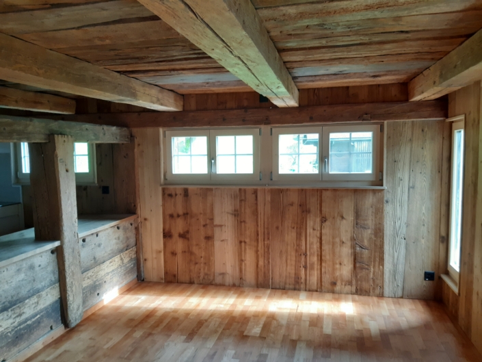 Wohnzimmer Altholz